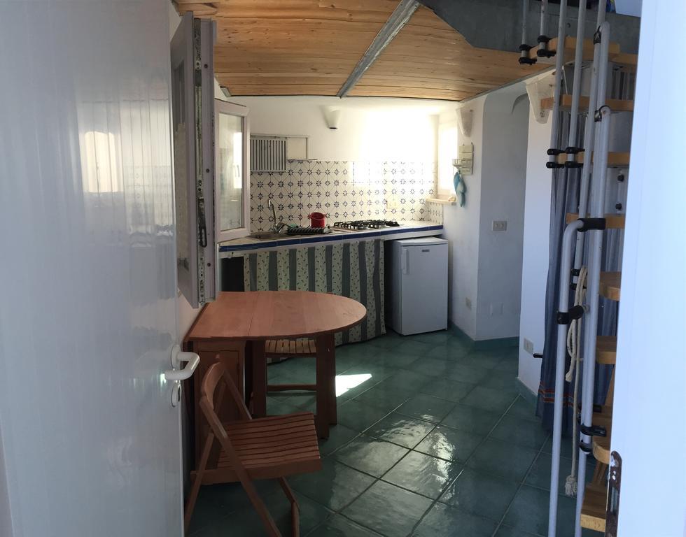 Raffaele Apartment Ponza Room photo